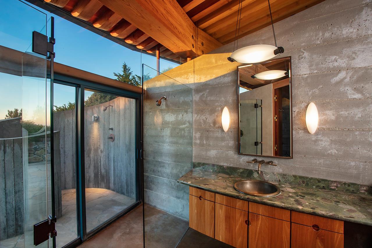 Detail Gallery Image 35 of 75 For Clear Ridge Rd, Big Sur Coast,  CA 93920 - 4 Beds | 4 Baths
