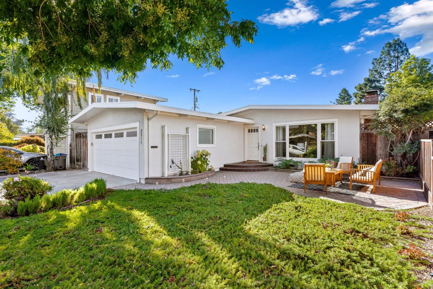 Detail Gallery Image 1 of 1 For 2511 Mardell Way, Mountain View,  CA 94043 - 3 Beds | 2 Baths