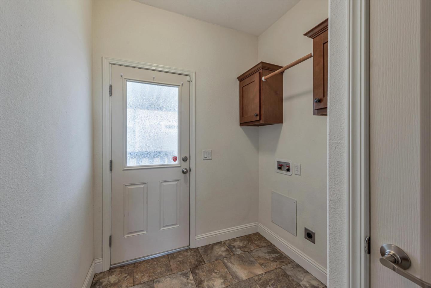 Detail Gallery Image 38 of 43 For 1501 Cartagena Ave #397,  Hayward,  CA 94544 - 3 Beds | 2 Baths