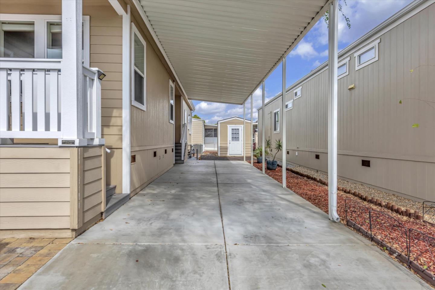 Detail Gallery Image 4 of 43 For 1501 Cartagena Ave #397,  Hayward,  CA 94544 - 3 Beds | 2 Baths