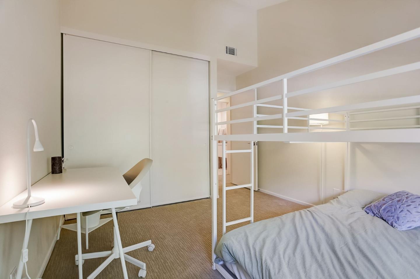Detail Gallery Image 25 of 63 For 3374 Brittan Ave #13,  San Carlos,  CA 94070 - 3 Beds | 2 Baths