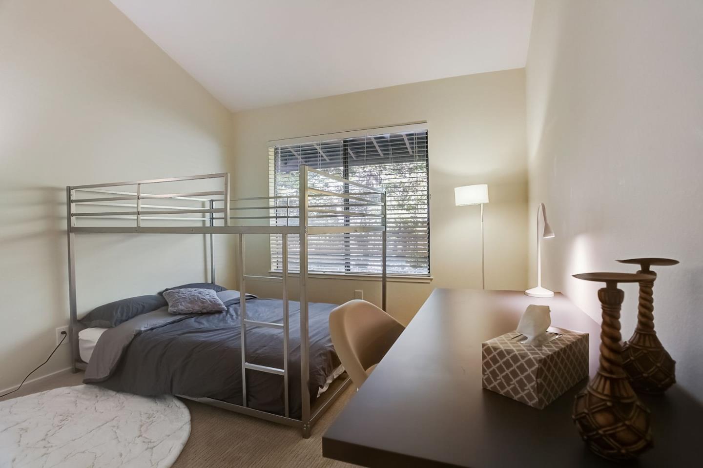 Detail Gallery Image 29 of 63 For 3374 Brittan Ave #13,  San Carlos,  CA 94070 - 3 Beds | 2 Baths