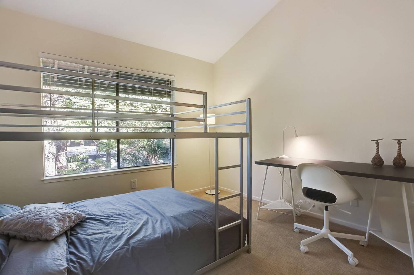 Detail Gallery Image 30 of 63 For 3374 Brittan Ave #13,  San Carlos,  CA 94070 - 3 Beds | 2 Baths