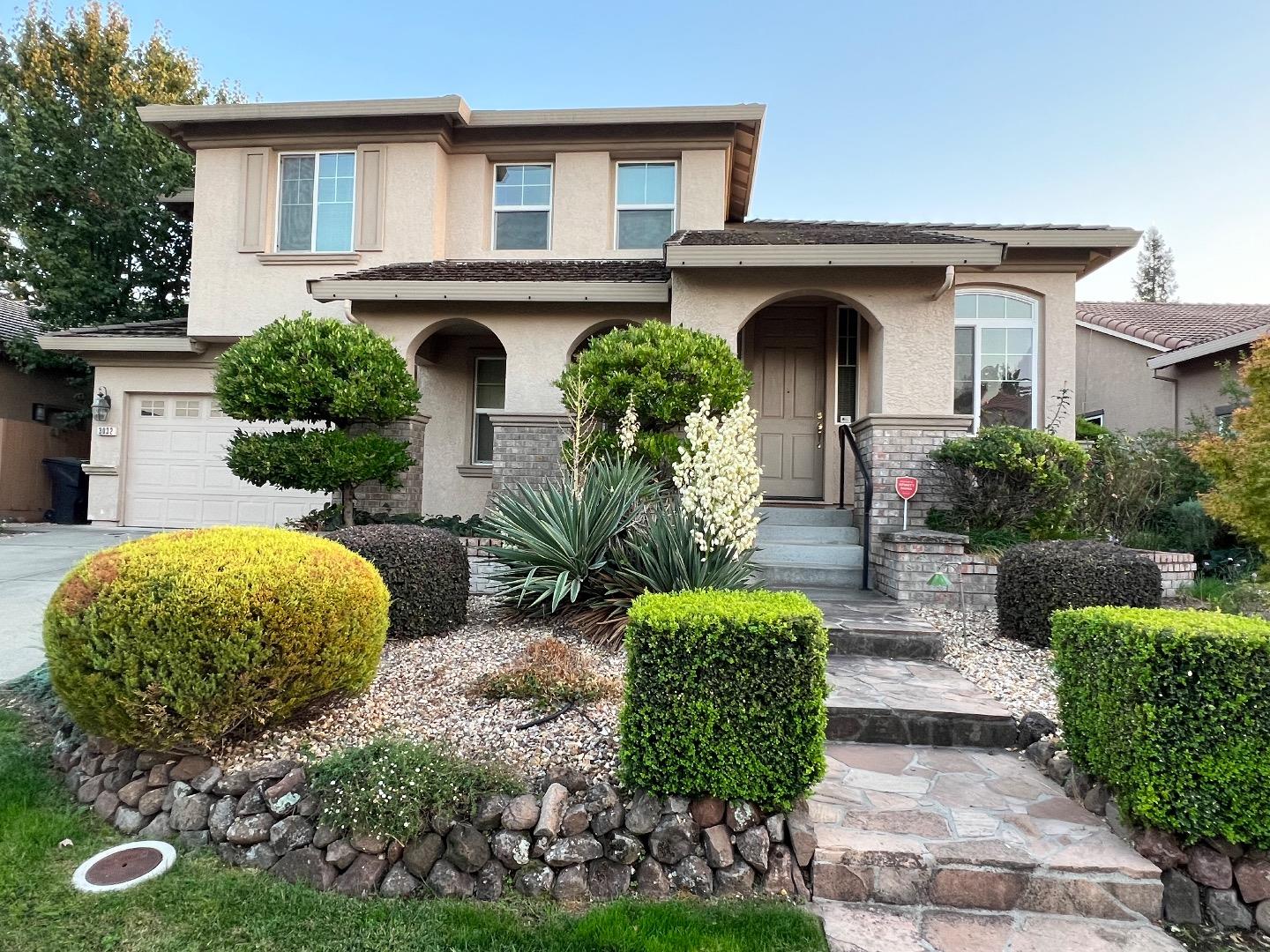 Photo of 3032 Grasmere Cir in Roseville, CA
