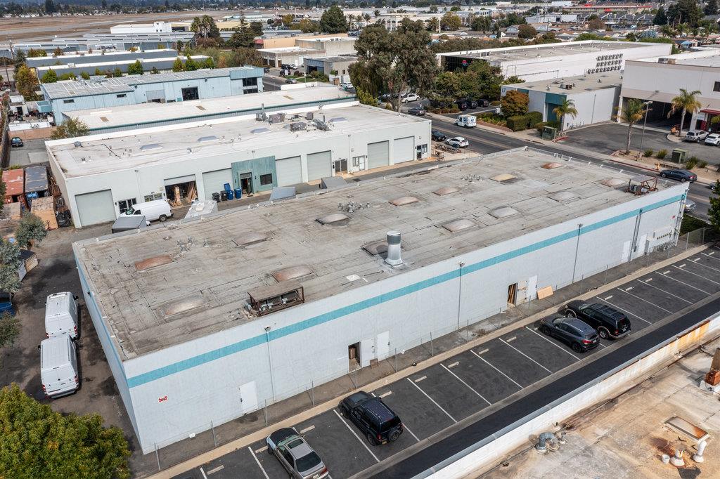 34 Hangar Way, Watsonville, California 95076, ,Commercial Sale,For Sale,34 Hangar Way,ML81946026