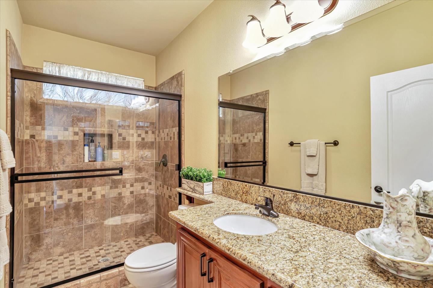 Detail Gallery Image 20 of 34 For 275 Burnett Ave #56,  Morgan Hill,  CA 95037 - 3 Beds | 2 Baths