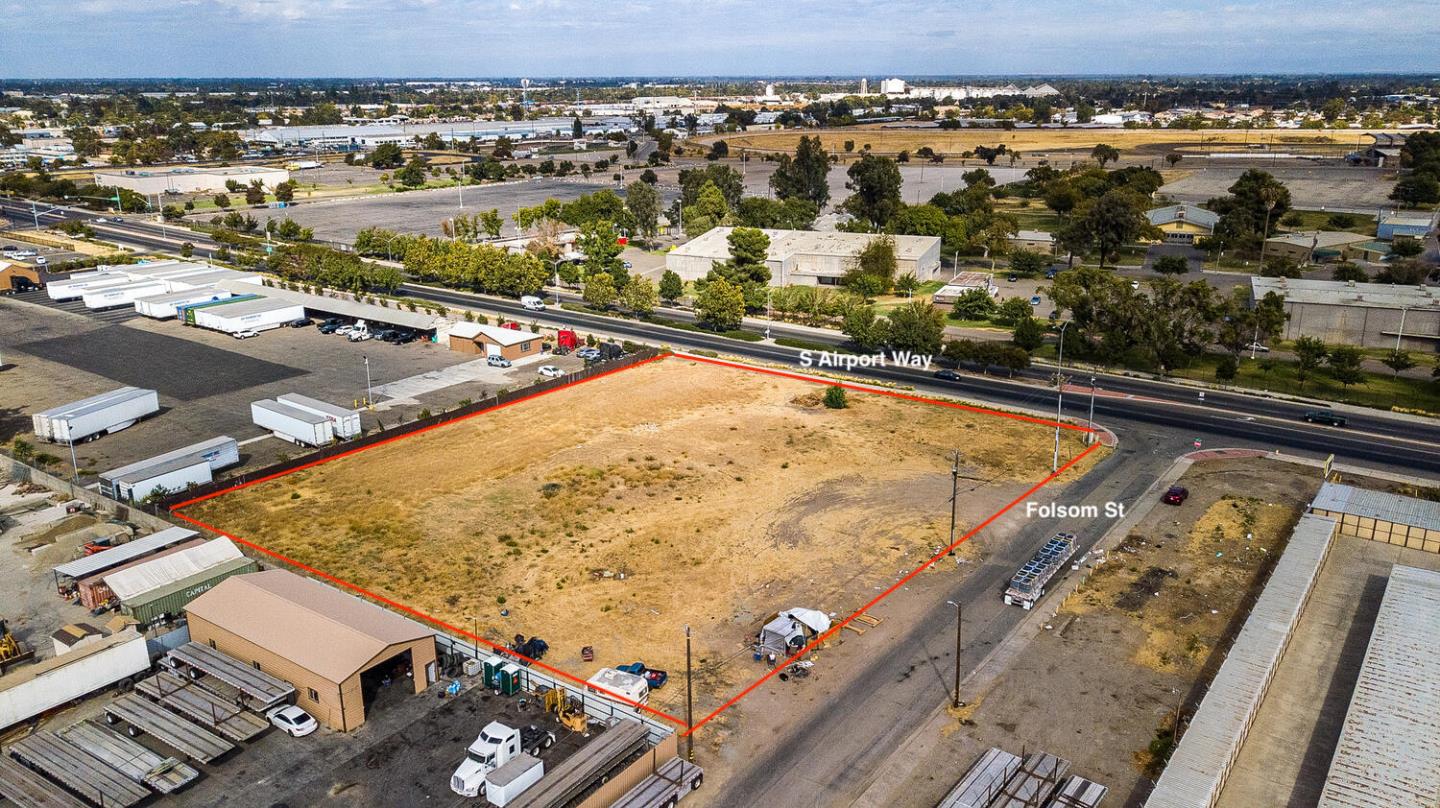 Photo of 1795 S Airport Wy in Stockton, CA