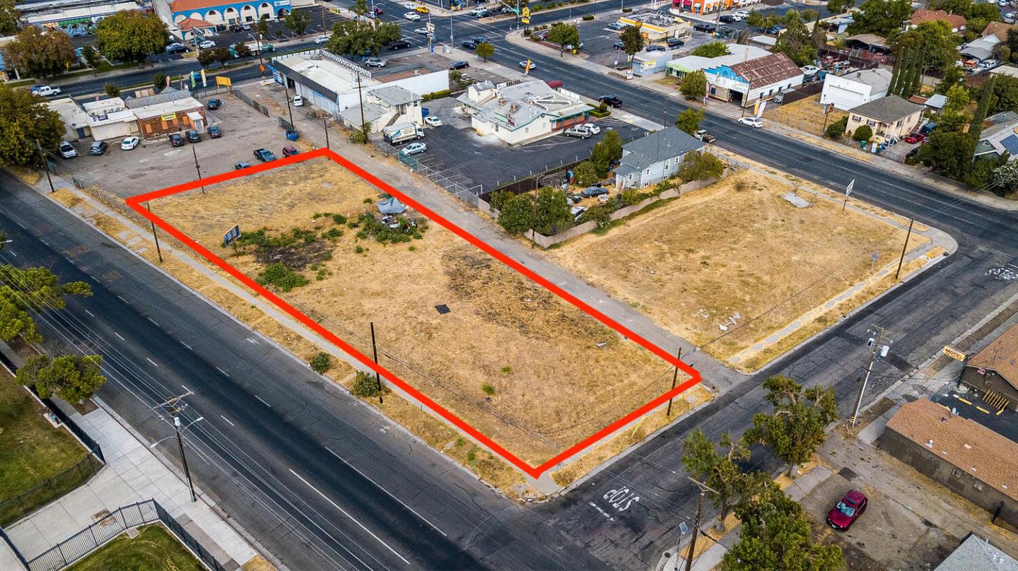 Photo of 1432 S Center St in Stockton, CA