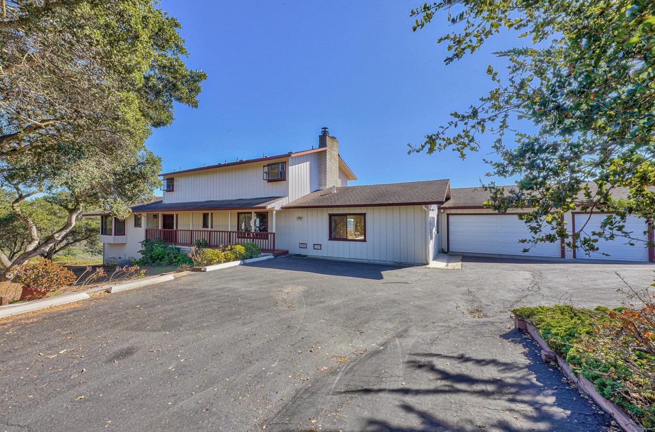 Photo of 8640 Coker Rd in Salinas, CA