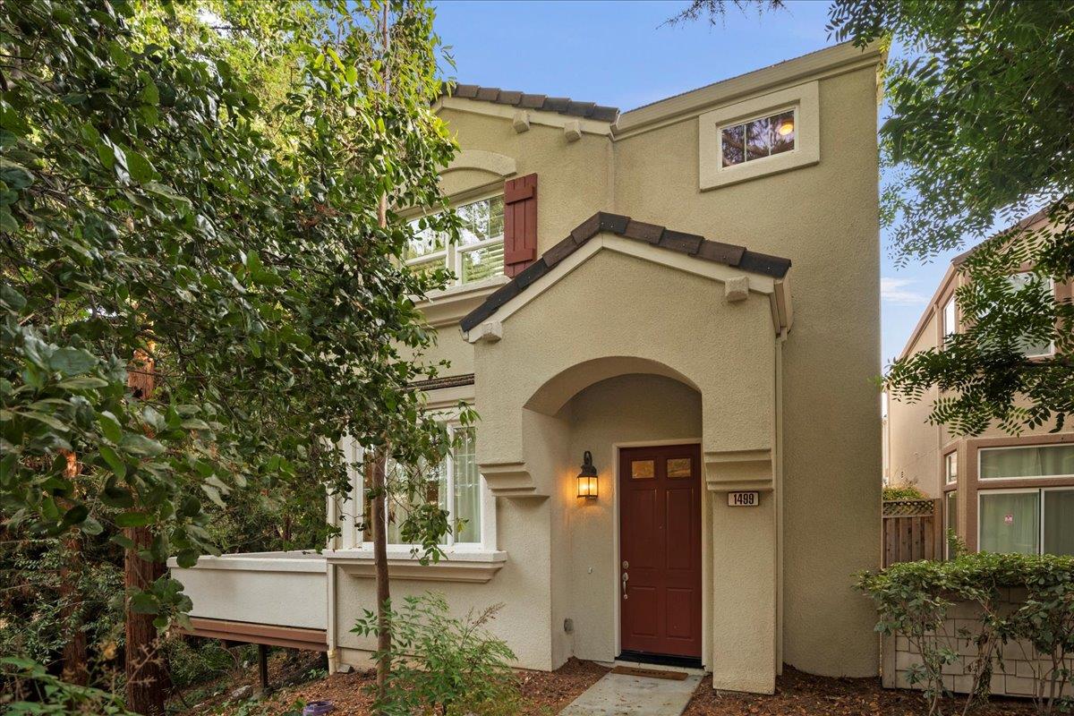 Detail Gallery Image 1 of 1 For 1499 Artisan Way, San Jose,  CA 95125 - 4 Beds | 2/1 Baths