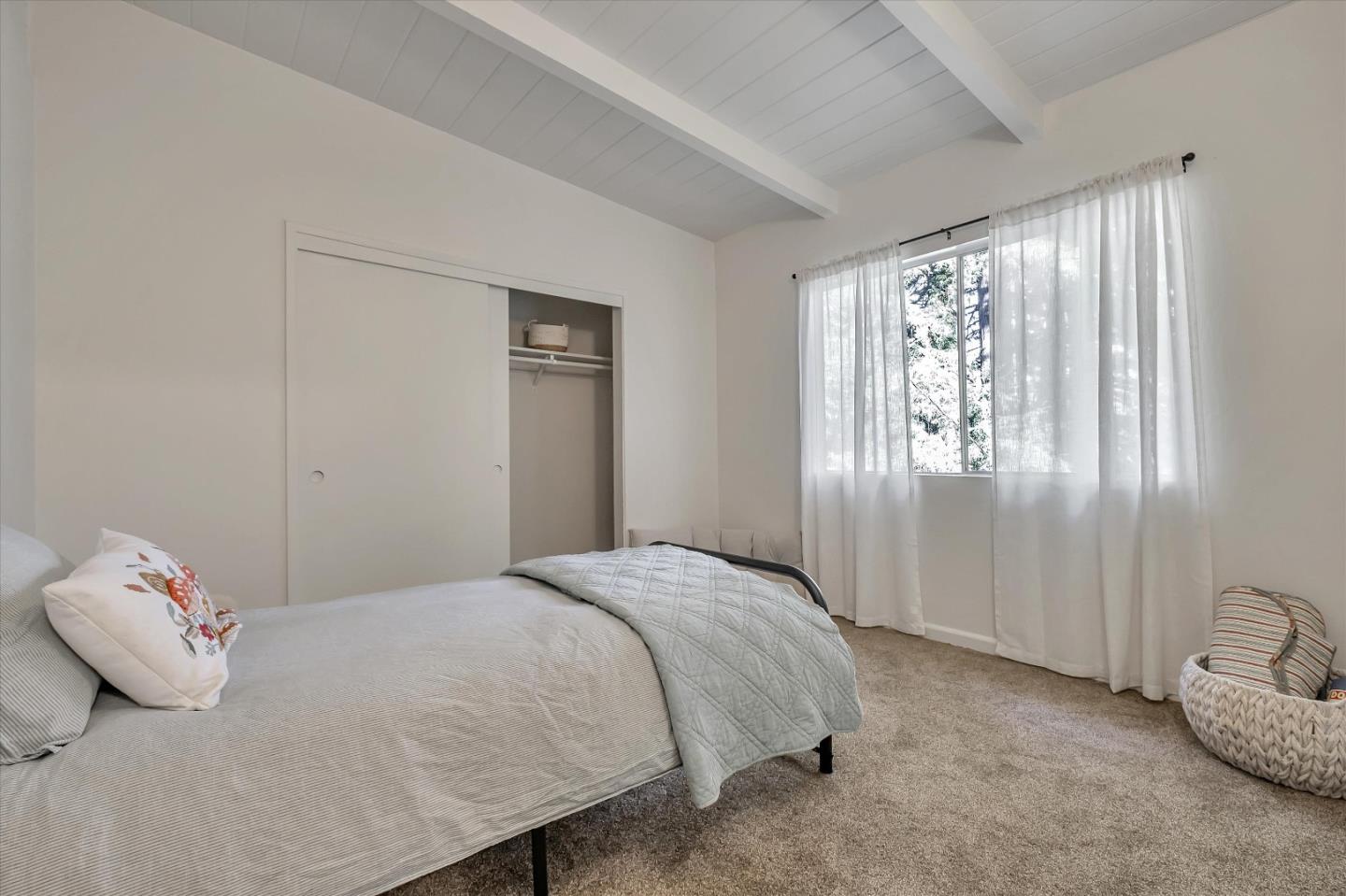 Detail Gallery Image 16 of 34 For 160 Sweet Pea Ln, Ben Lomond,  CA 95005 - 4 Beds | 2 Baths