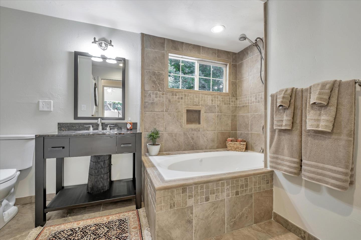 Detail Gallery Image 25 of 34 For 160 Sweet Pea Ln, Ben Lomond,  CA 95005 - 4 Beds | 2 Baths