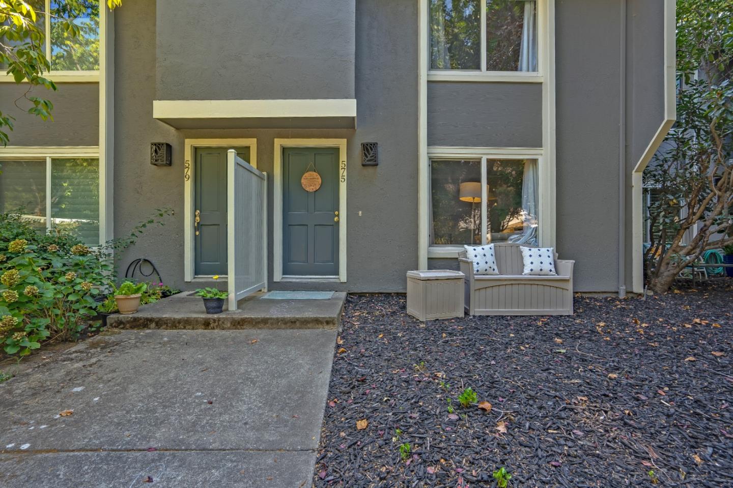Detail Gallery Image 1 of 1 For 575 Sycamore Cir, Danville,  CA 94526 - 2 Beds | 1/1 Baths