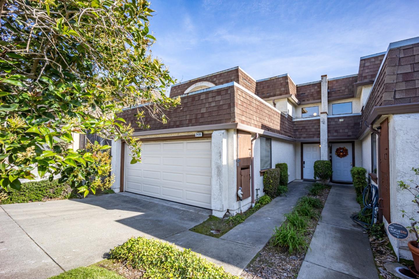 Detail Gallery Image 1 of 1 For 2408 Emily Ln, South San Francisco,  CA 94080 - 3 Beds | 2/1 Baths