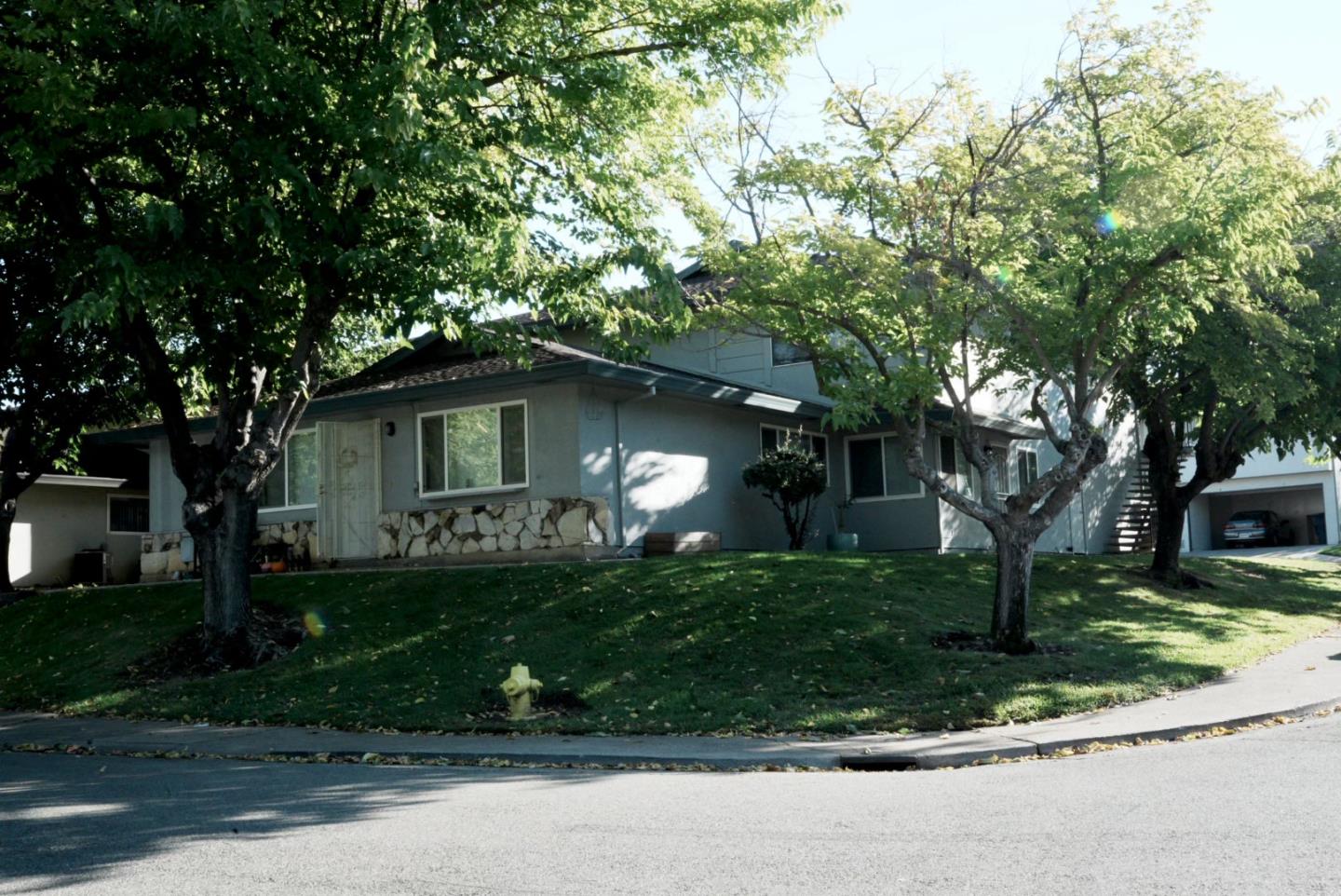 Photo of 287 Sharp Cir #4 in Roseville, CA