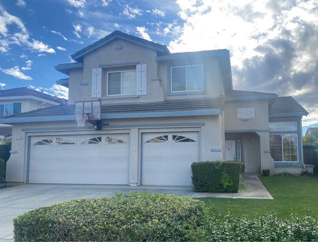 Photo of 1910 Carousel Dr in Hollister, CA