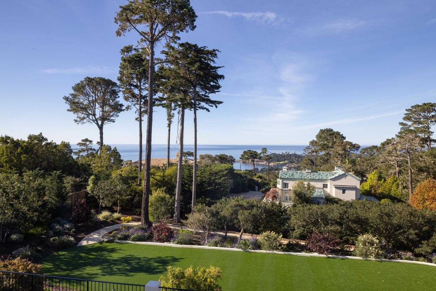 Detail Gallery Image 31 of 41 For 1544 Viscaino Rd, Pebble Beach,  CA 93953 - 5 Beds | 5/2 Baths