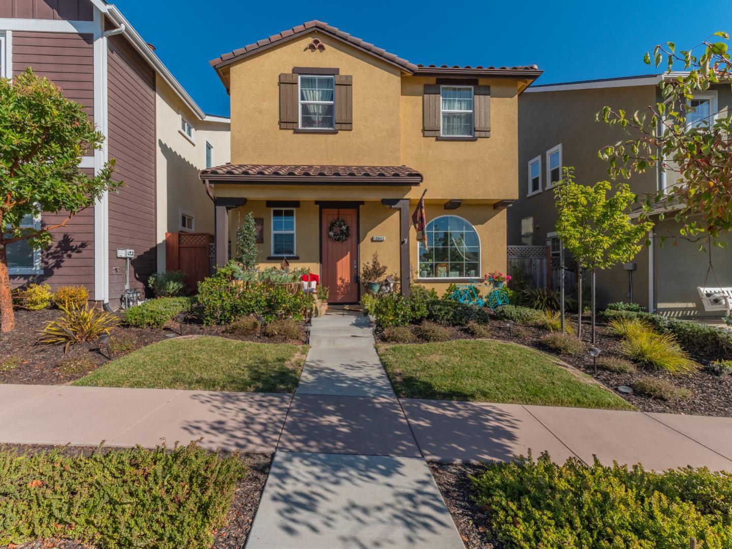 Detail Gallery Image 1 of 1 For 18643 Mcclellan Cir, East Garrison,  CA 93933 - 3 Beds | 2/1 Baths