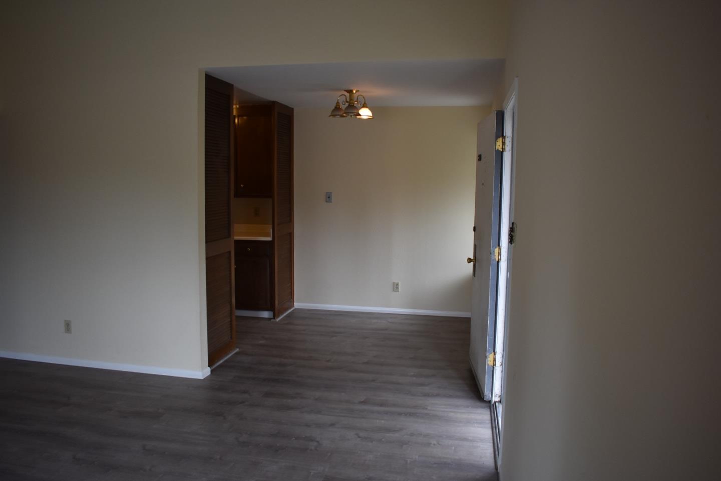 Detail Gallery Image 4 of 12 For 3702 W Benjamin Holt Dr #20,  Stockton,  CA 95219 - 1 Beds | 1 Baths