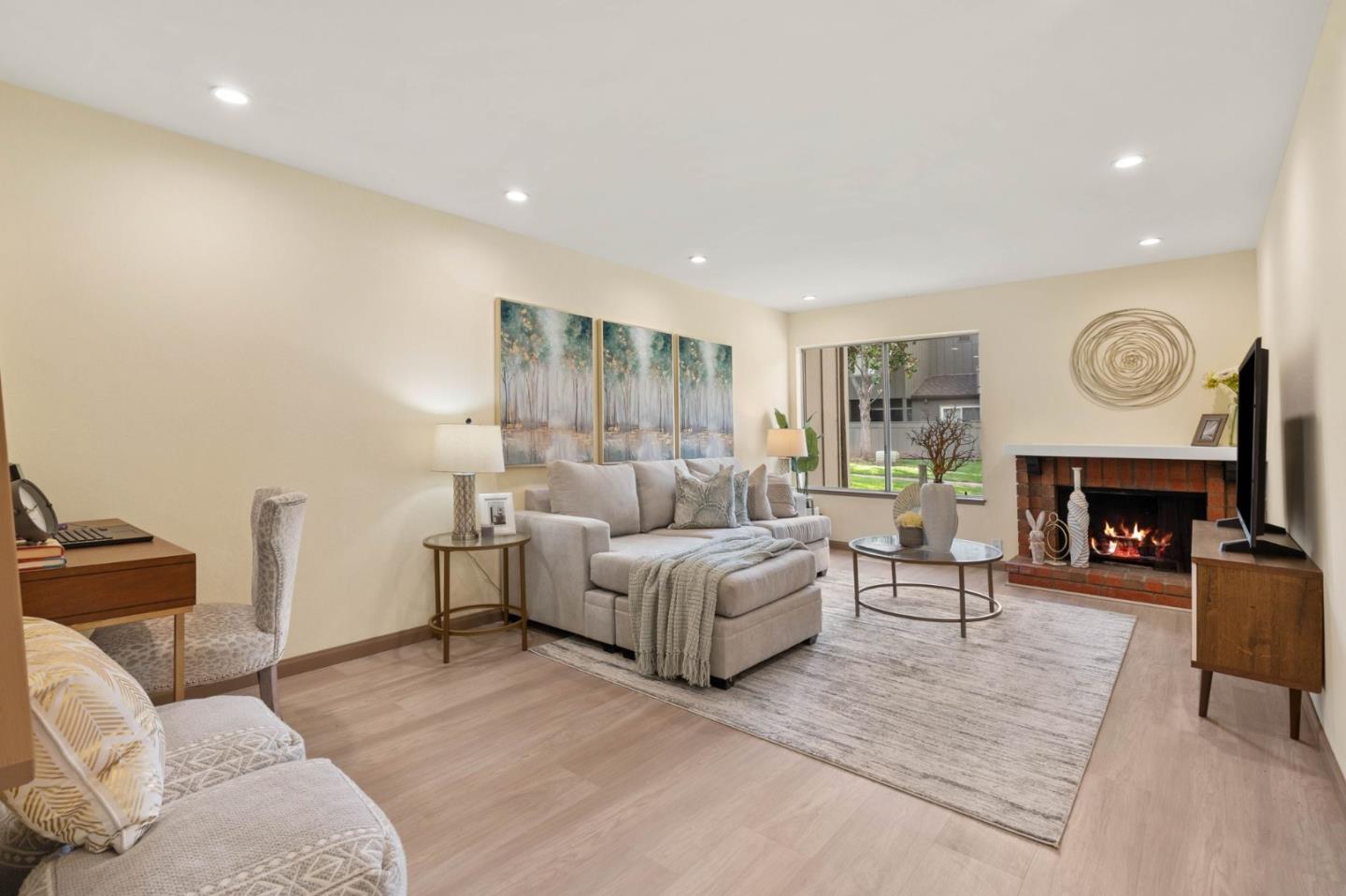 Detail Gallery Image 12 of 48 For 109 Walnut Hill Ct, Los Gatos,  CA 95032 - 4 Beds | 2/1 Baths