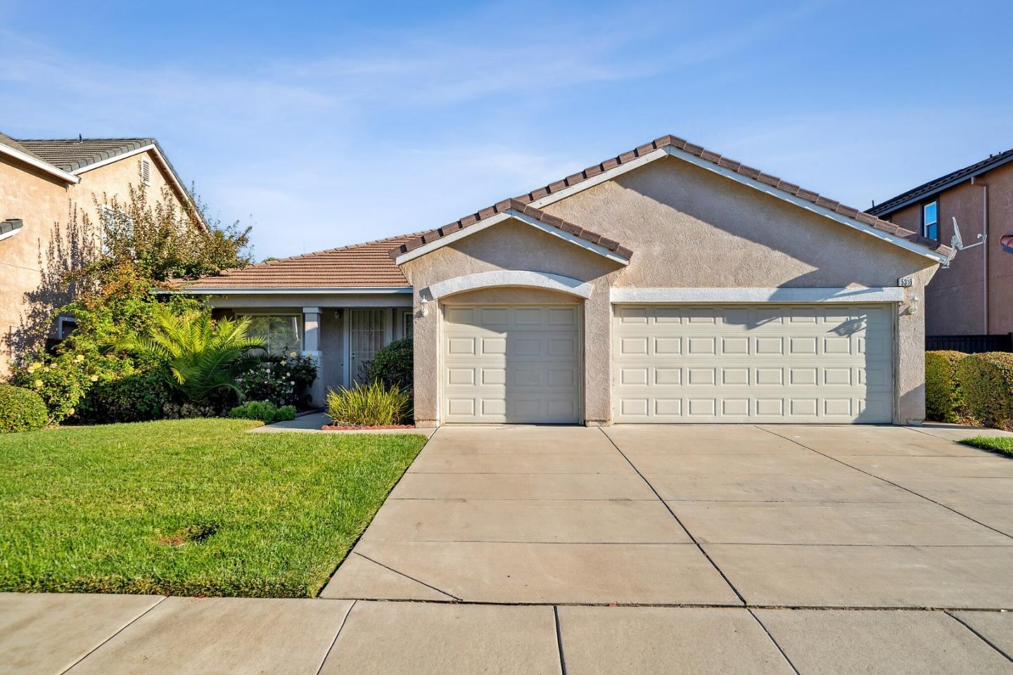 Detail Gallery Image 1 of 1 For 5316 Summerfield Dr, Antioch,  CA 94531 - 4 Beds | 2 Baths