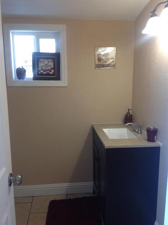 Detail Gallery Image 7 of 8 For 505 M St, Los Banos,  CA 93635 - – Beds | – Baths