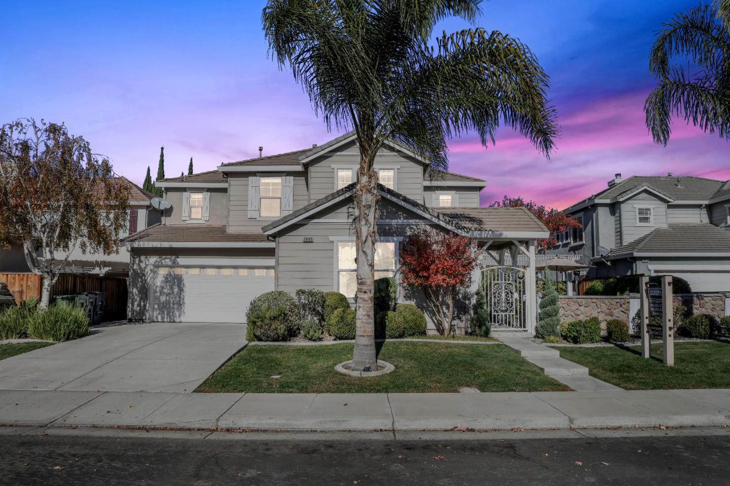 Detail Gallery Image 1 of 1 For 2885 Funston Ct, Tracy,  CA 95377 - 4 Beds | 4 Baths