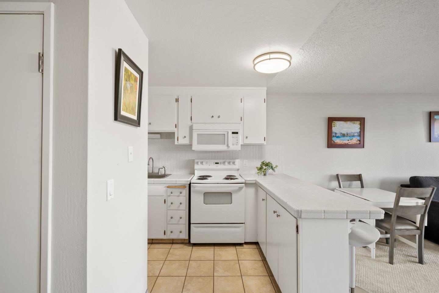 Detail Gallery Image 13 of 35 For 1458 Hudson Street #318,  Redwood City,  CA 94061 - 0 Beds | 1 Baths