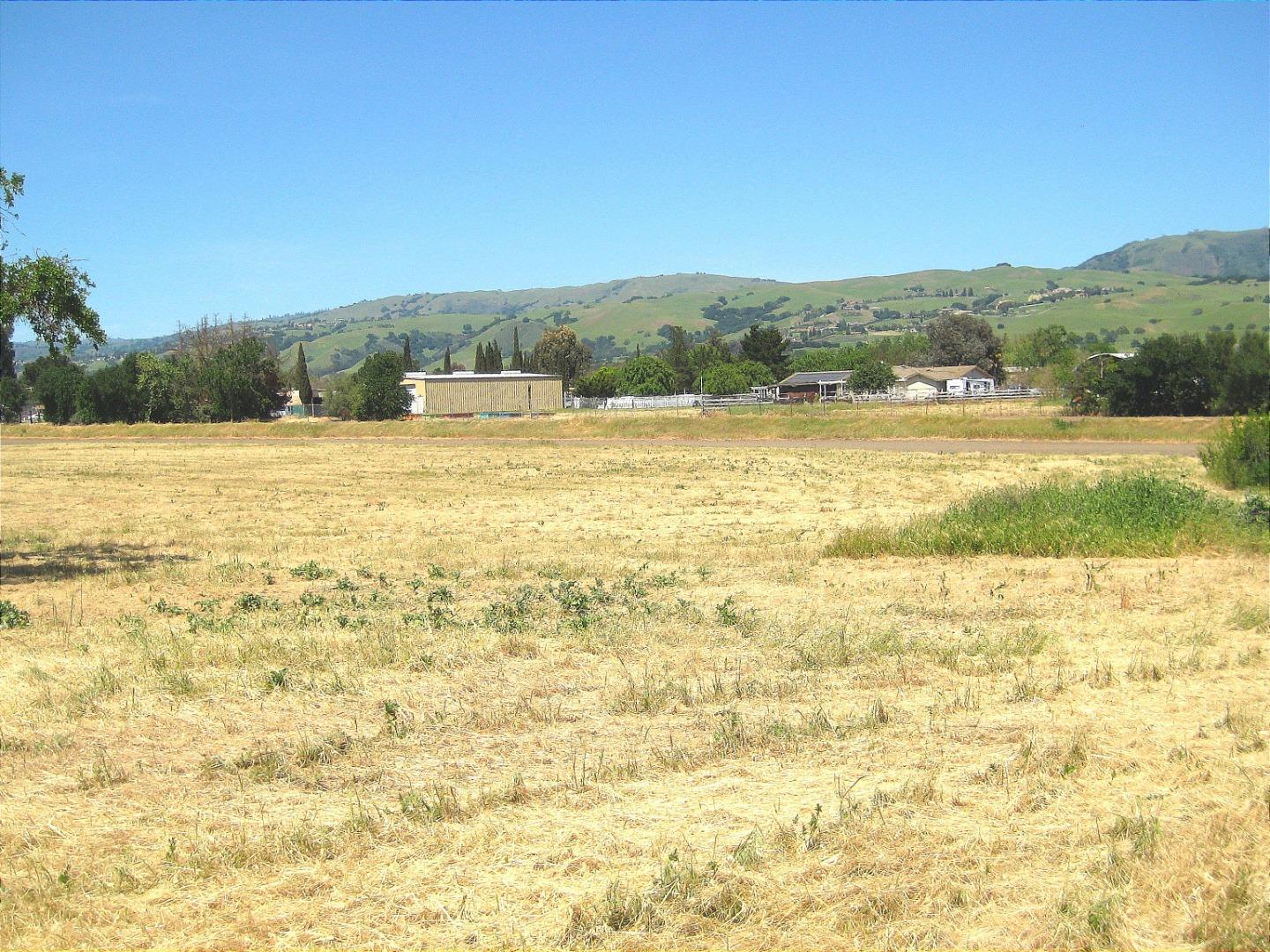 13640 Sycamore Avenue, San Martin, California 95046, ,Land,For Sale,13640 Sycamore Avenue,ML81947818