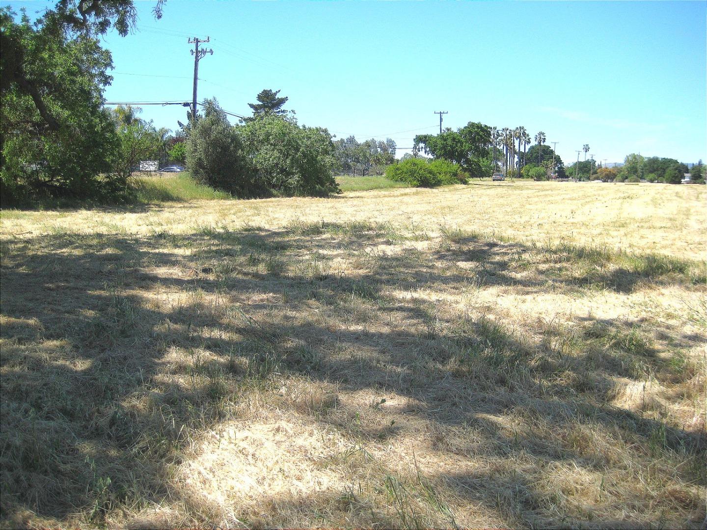 13640 Sycamore Avenue, San Martin, California 95046, ,Land,For Sale,13640 Sycamore Avenue,ML81947818