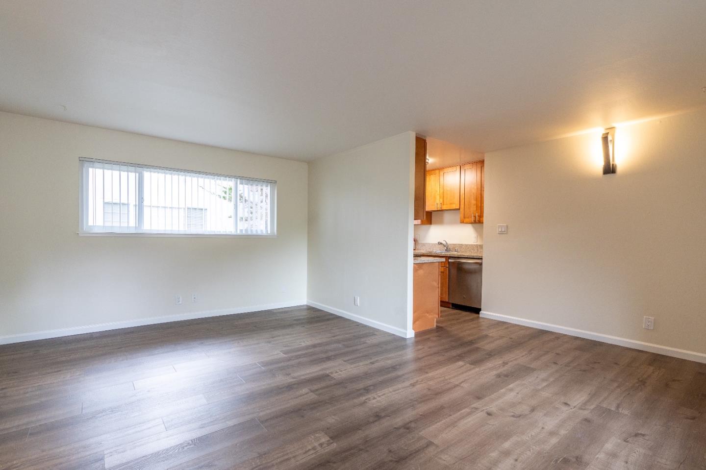Detail Gallery Image 1 of 1 For Higgins Way,  Pacifica,  CA 94044 - 1 Beds | 1 Baths
