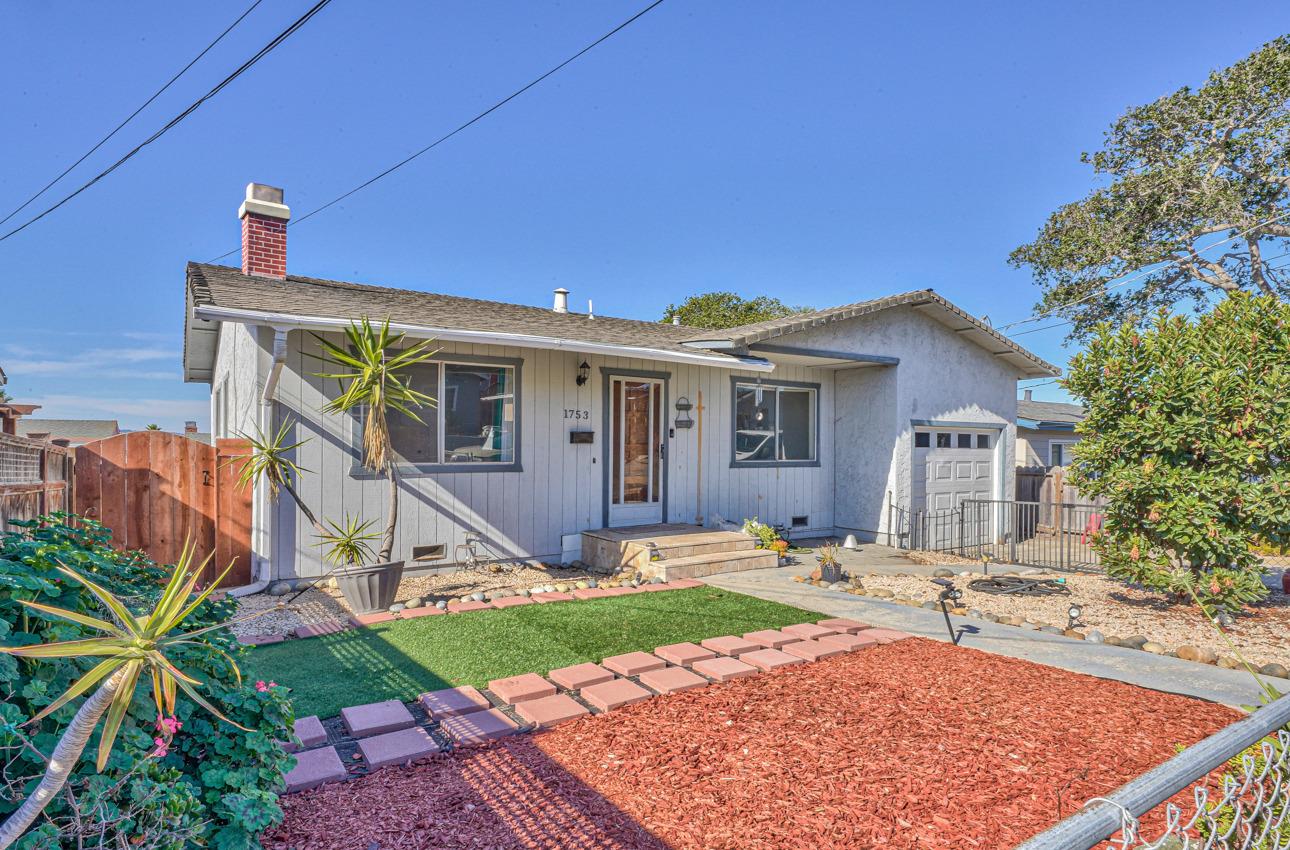 Detail Gallery Image 1 of 1 For 1753 Highland St, Seaside,  CA 93955 - 2 Beds | 1 Baths