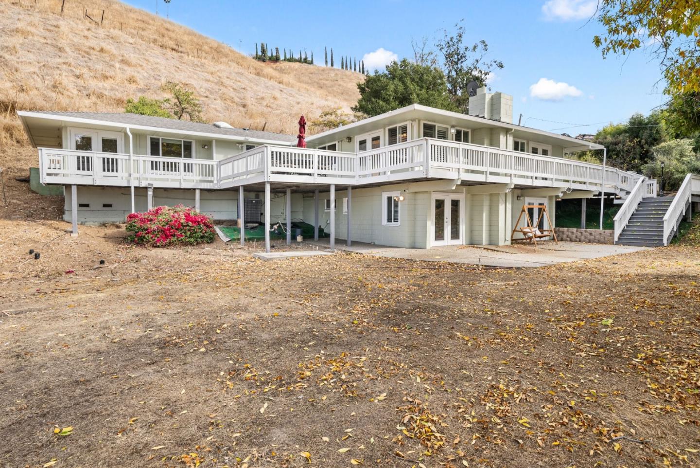 Front Image Thumbnail for ML81948387