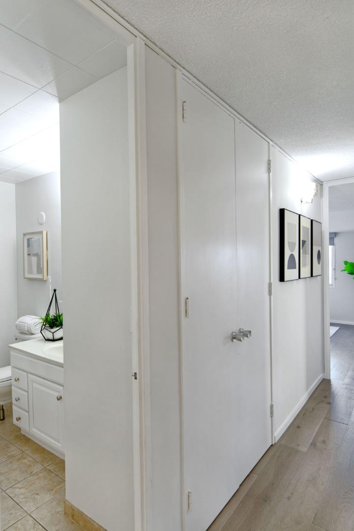 Detail Gallery Image 14 of 24 For 101 Alma St #907,  Palo Alto,  CA 94301 - 3 Beds | 2 Baths