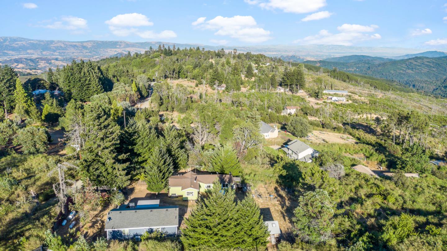 30700 Loma Chiquita Road, Los Gatos, California 95033, 2 Bedrooms Bedrooms, ,2 BathroomsBathrooms,Residential,For Sale,30700 Loma Chiquita Road,ML81948750