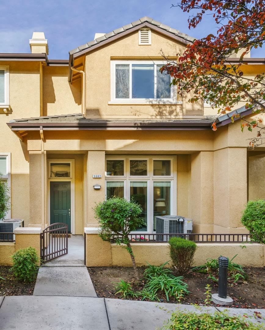 Detail Gallery Image 1 of 1 For 5082 Le Miccine Ter, San Jose,  CA 95129 - 3 Beds | 2/1 Baths