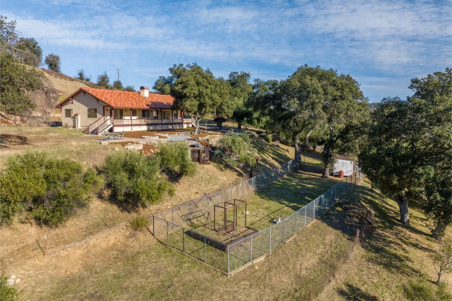 Detail Gallery Image 29 of 37 For 19231 Cachagua Rd, Carmel Valley,  CA 93924 - 3 Beds | 2 Baths