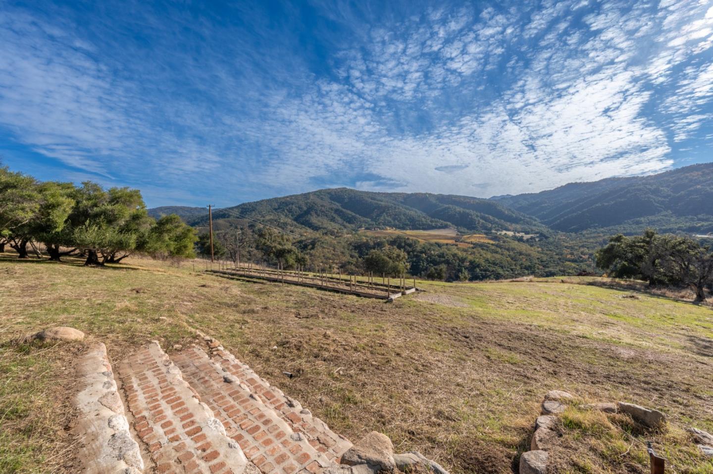 Detail Gallery Image 30 of 37 For 19231 Cachagua Rd, Carmel Valley,  CA 93924 - 3 Beds | 2 Baths