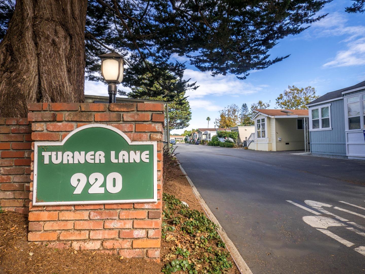 Detail Gallery Image 1 of 1 For 920 Capitola Ave #76,  Capitola,  CA 95010 - 3 Beds | 2 Baths