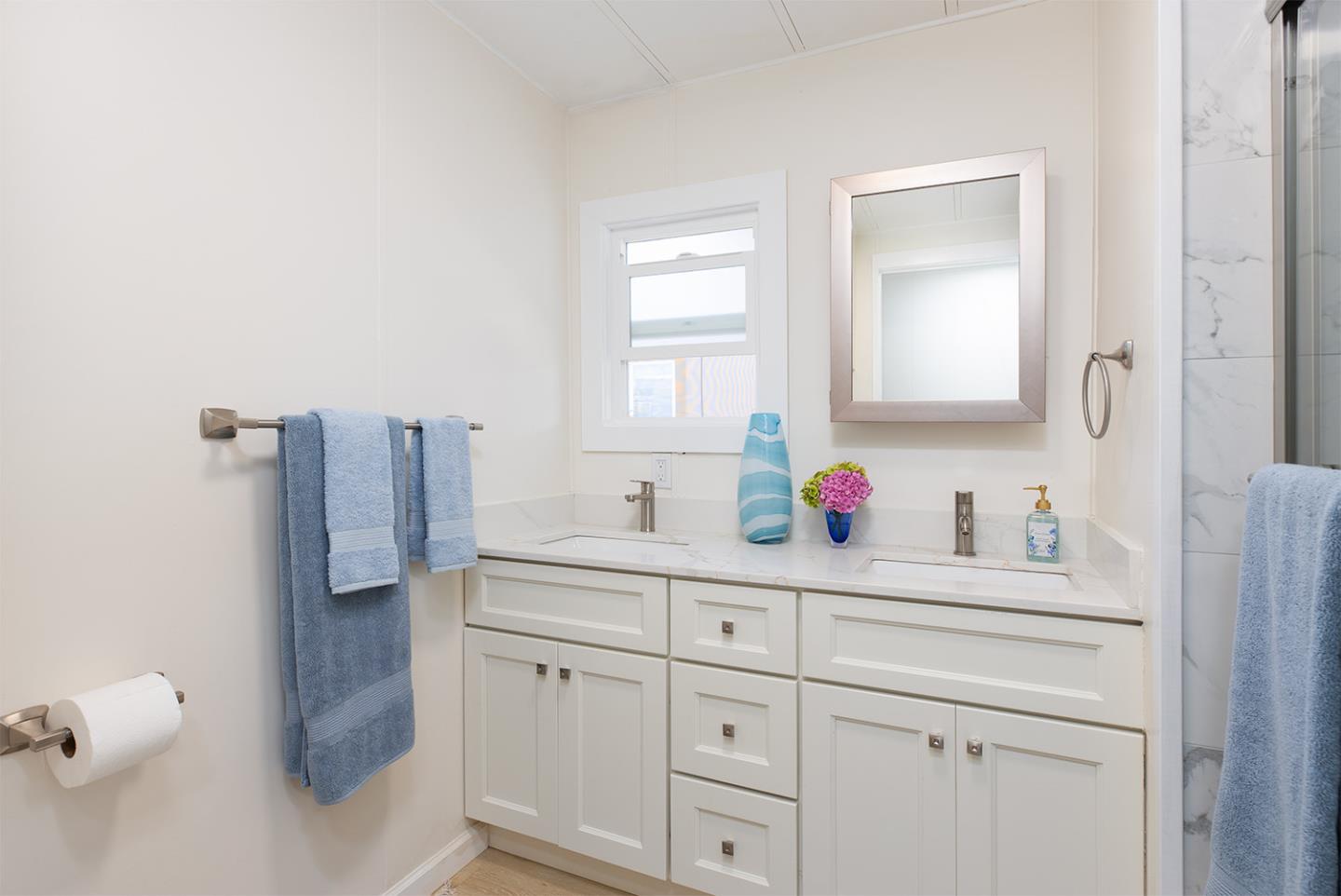 Detail Gallery Image 18 of 19 For 1040 38th Ave #8,  Santa Cruz,  CA 95062 - 2 Beds | 2 Baths