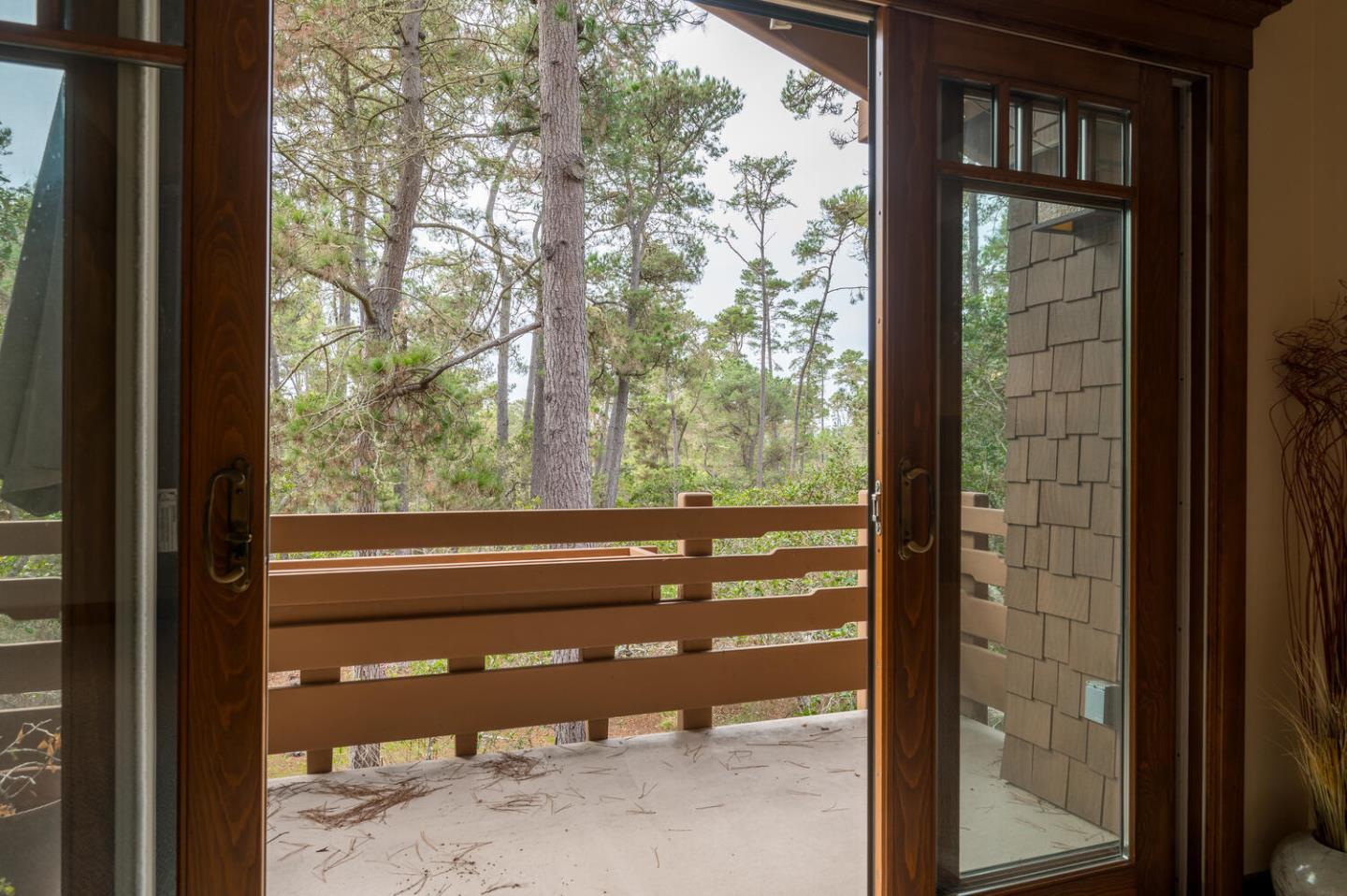 Detail Gallery Image 28 of 68 For 6435 Cambria Pines Rd, Cambria,  CA 93428 - 4 Beds | 3/1 Baths