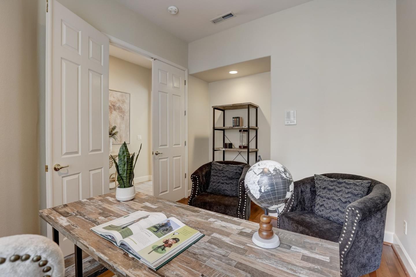 Detail Gallery Image 13 of 47 For 7443 Hoylake Ct, Gilroy,  CA 95020 - 4 Beds | 3/1 Baths
