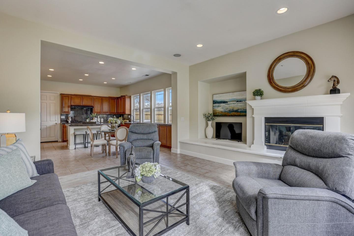 Detail Gallery Image 22 of 47 For 7443 Hoylake Ct, Gilroy,  CA 95020 - 4 Beds | 3/1 Baths