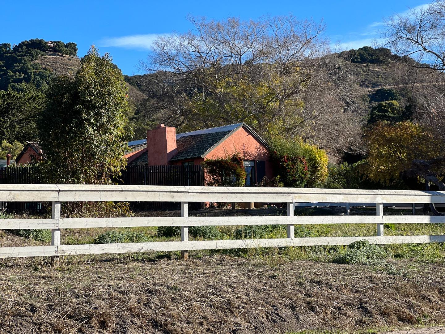 Detail Gallery Image 1 of 1 For 98 Ford Rd, Carmel Valley,  CA 93924 - 2 Beds | 1 Baths