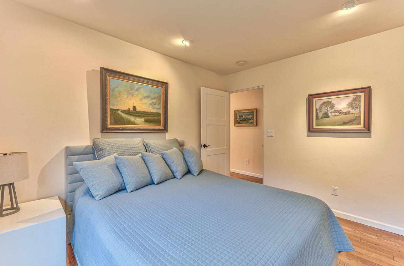 Detail Gallery Image 24 of 32 For 0 Lobos 3 Nw of 4th, Carmel,  CA 93921 - 3 Beds | 2 Baths