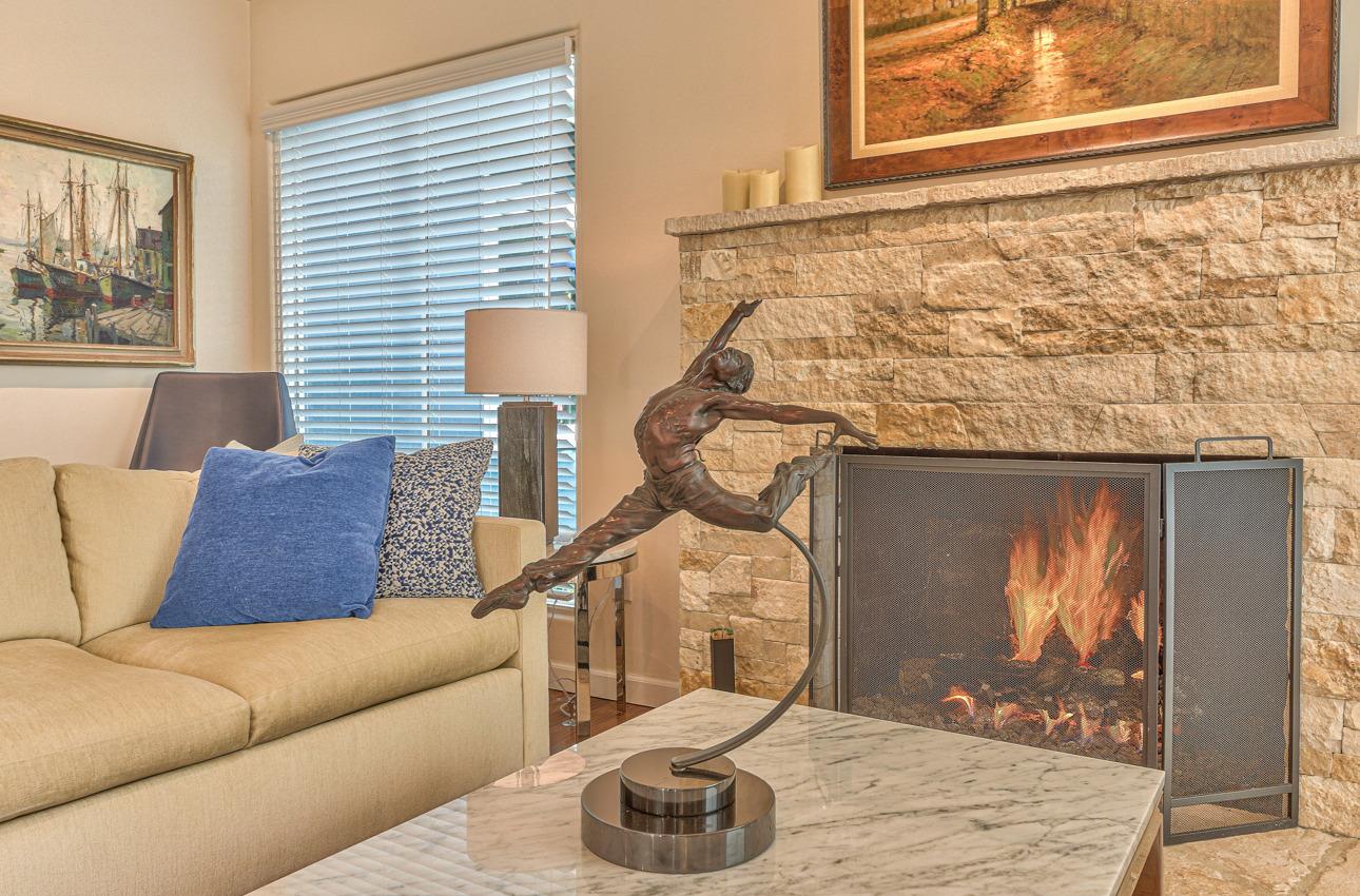 Detail Gallery Image 6 of 32 For 0 Lobos 3 Nw of 4th, Carmel,  CA 93921 - 3 Beds | 2 Baths