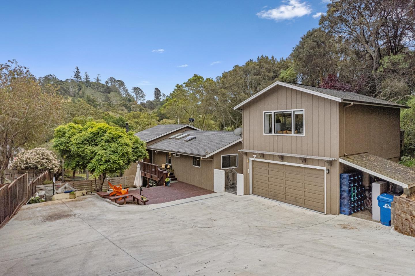 Detail Gallery Image 1 of 55 For 163 Casa Linda Ln, Aptos,  CA 95003 - 4 Beds | 3 Baths