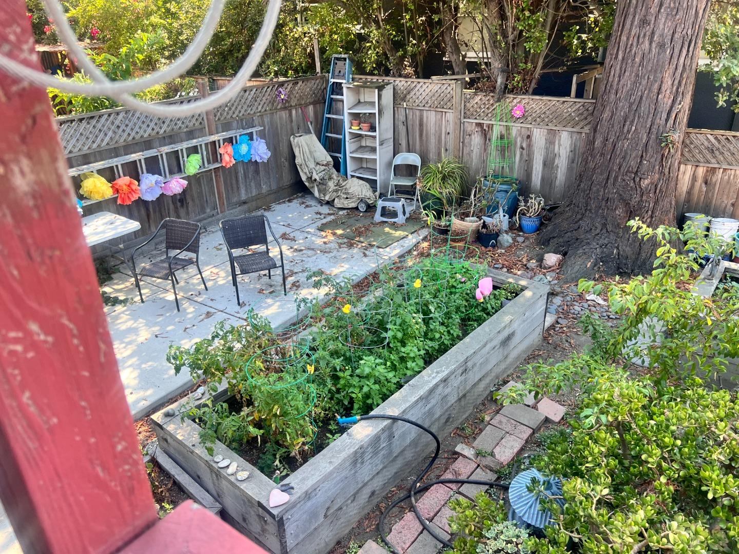 821 42nd Street, Oakland, California 94608, 2 Bedrooms Bedrooms, ,1 BathroomBathrooms,Residential,For Sale,821 42nd Street,ML81949842