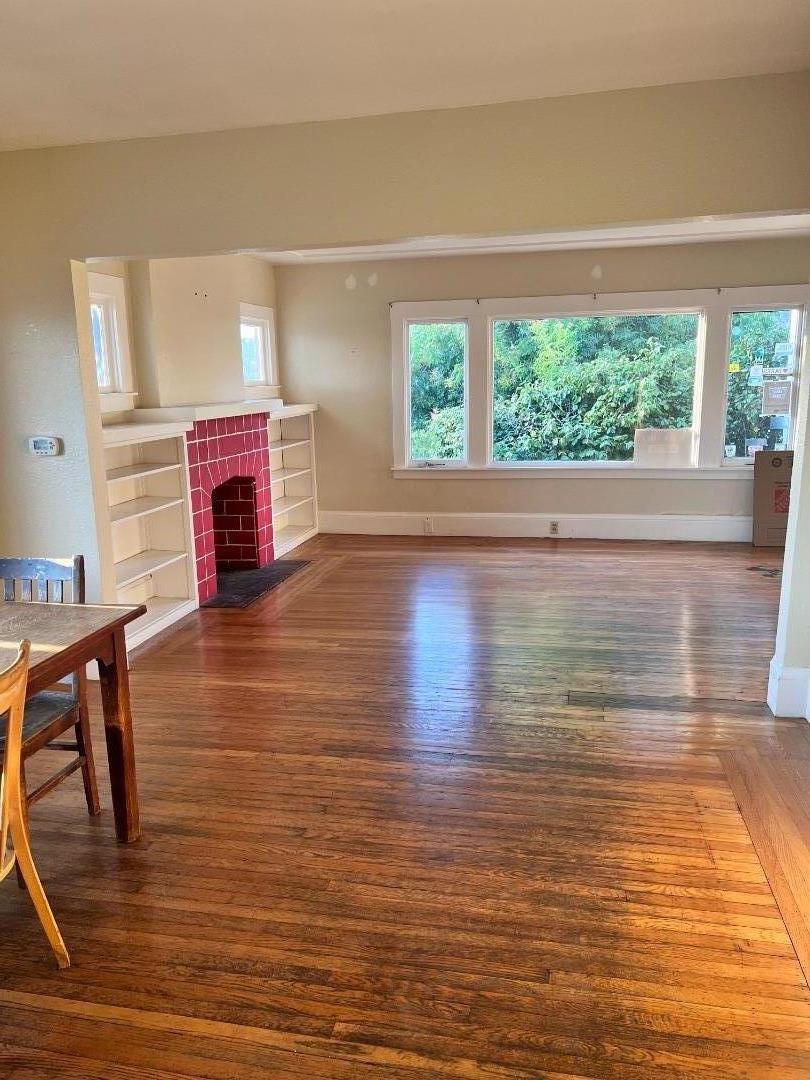 821 42nd Street, Oakland, California 94608, 2 Bedrooms Bedrooms, ,1 BathroomBathrooms,Residential,For Sale,821 42nd Street,ML81949842