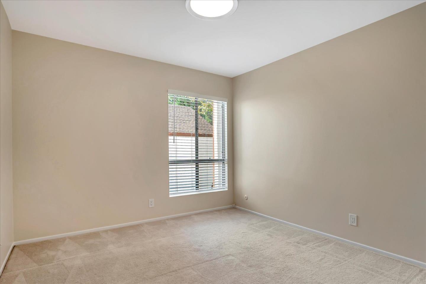 Detail Gallery Image 11 of 43 For 5950 Canterbury Dr #C215,  Culver City,  CA 90230 - 3 Beds | 2 Baths